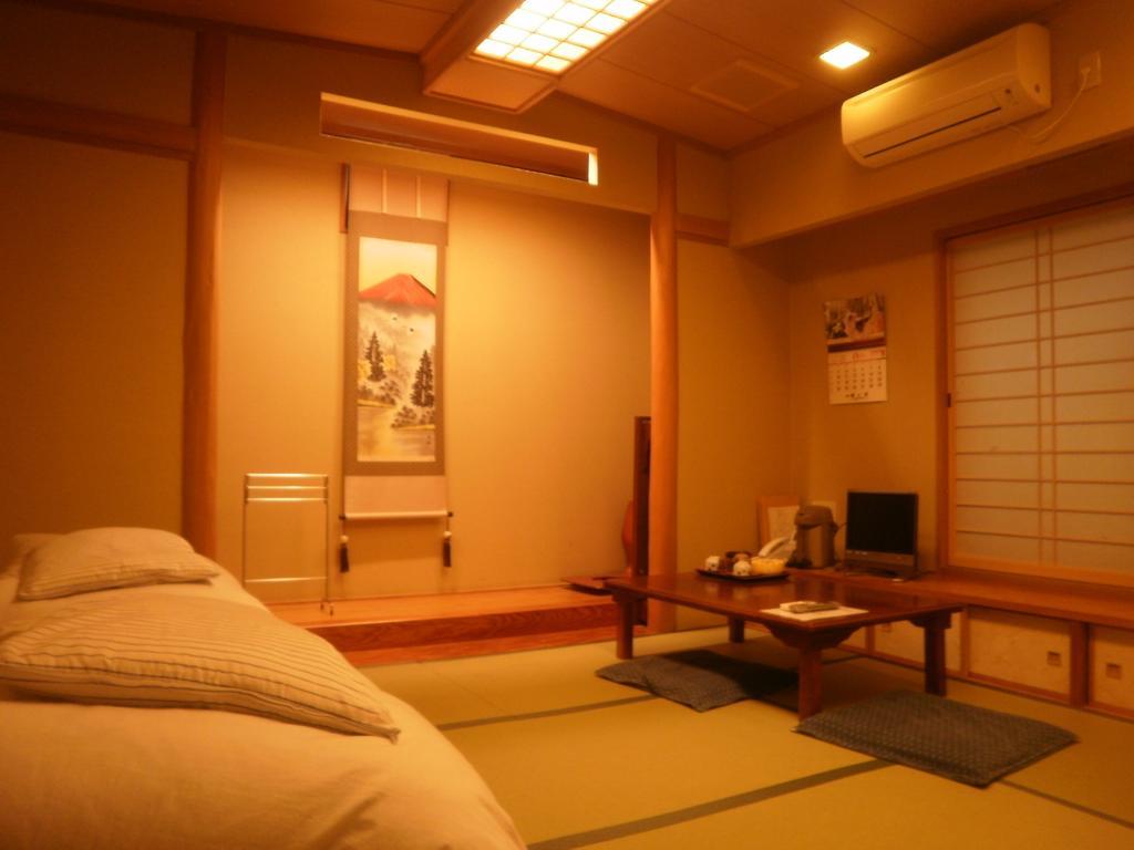 Kakiya Ryokan Камакура Номер фото